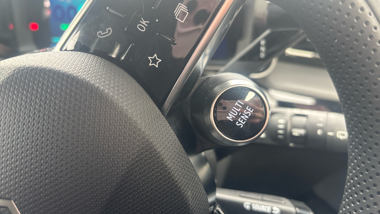 Renault 4 110kW Iconic+ 52kWh Comfort range 5dr Auto Electric Estate